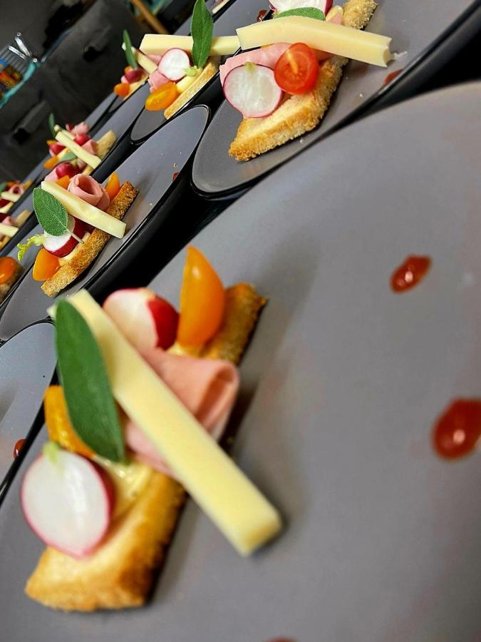 Hotel Restaurant Et Pension Soiree Etape Bel Air バラルック・レ・バン エクステリア 写真